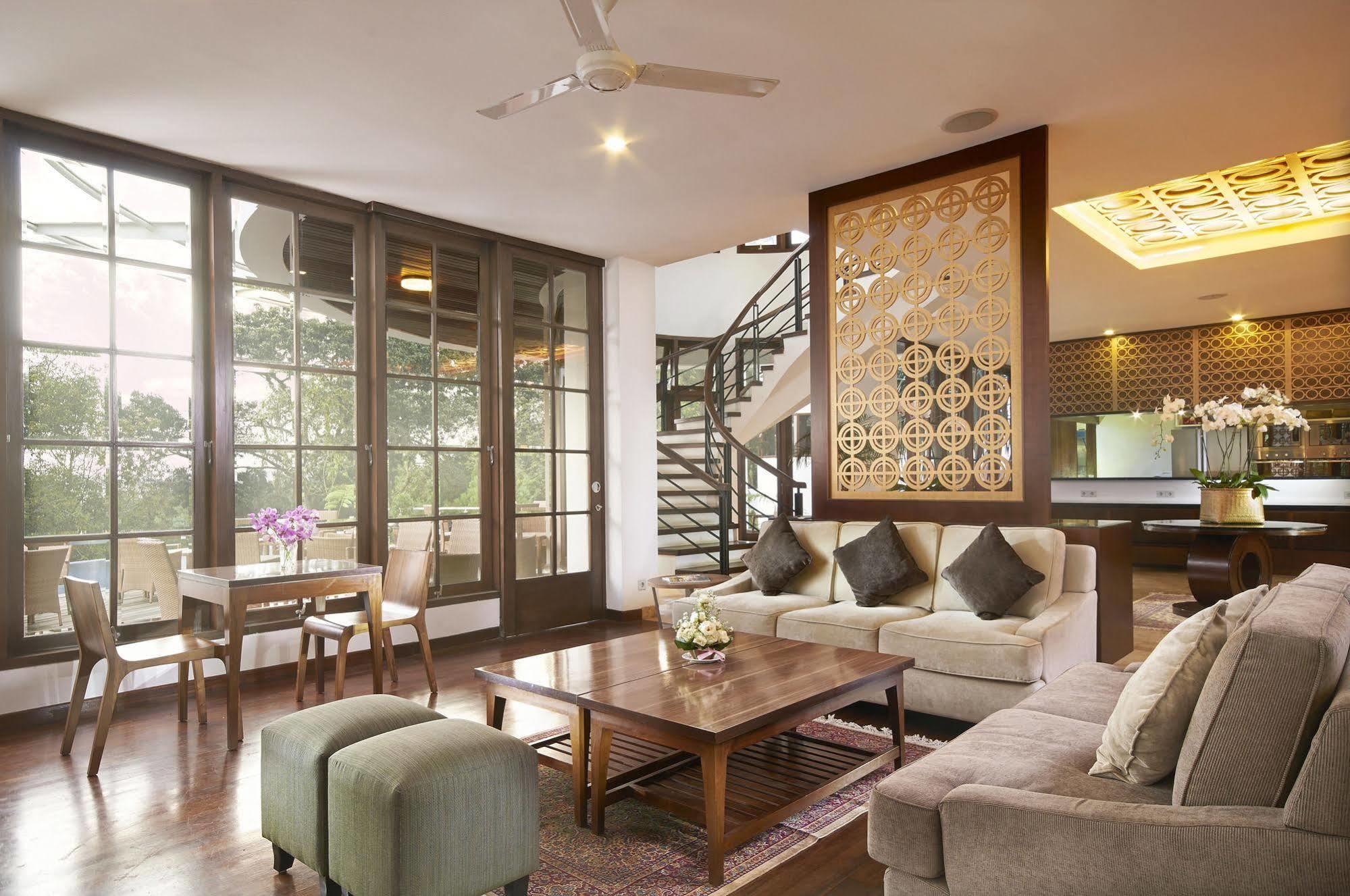 House Sangkuriang Hotel Bandung Kültér fotó